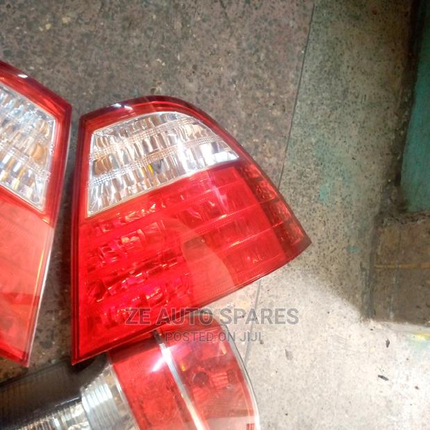 Nze 2005 Taillights
