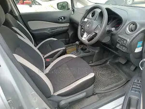 Nissan Note 2018 Silver