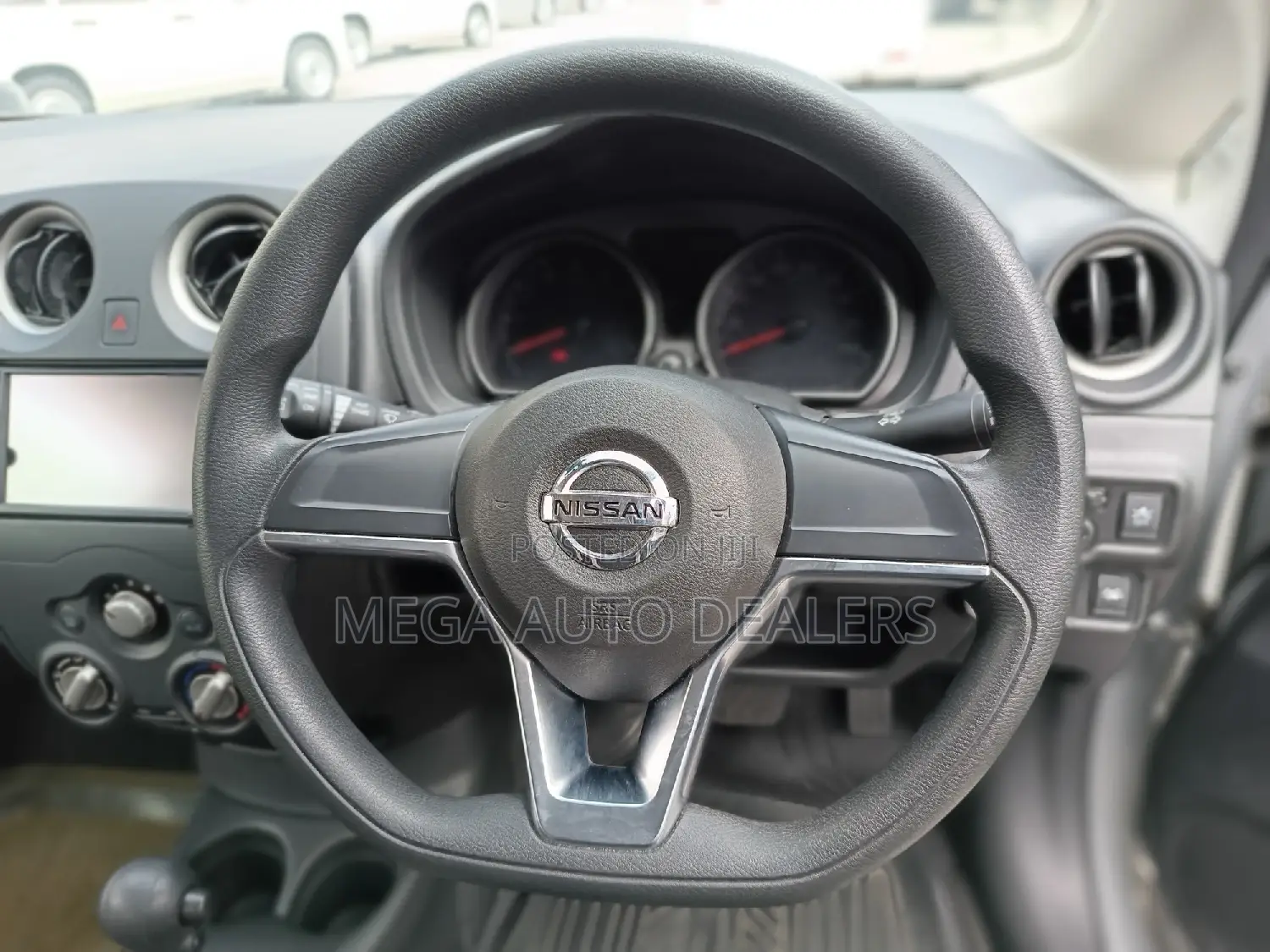 Nissan Note 2018 Silver