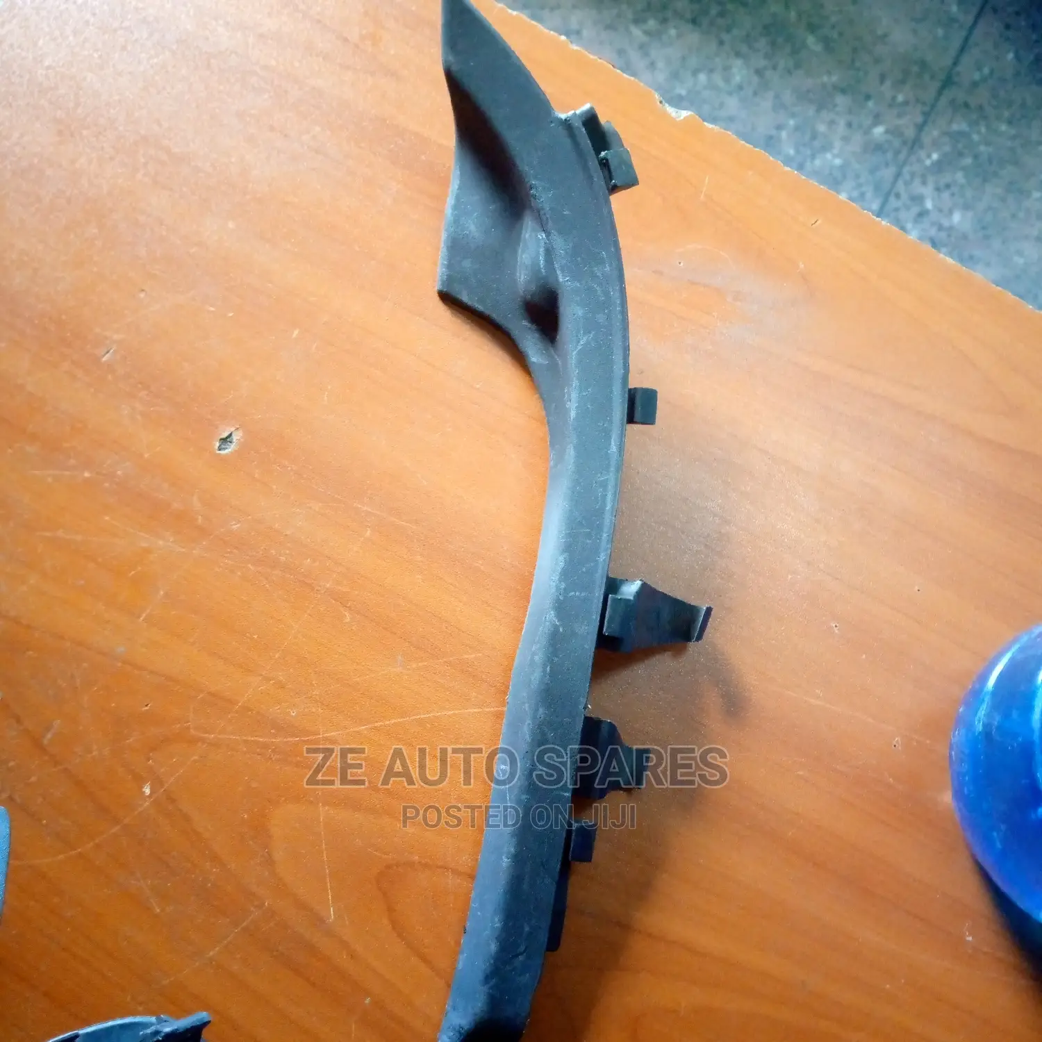 Nissan Note New Model Model Windscreen Finisher