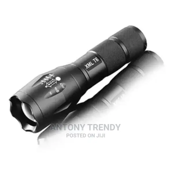 Portable XML T6 Flash Torch Light