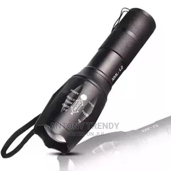 XML T6 Waterproof Zoomable Military Tactical Flashlight - main view