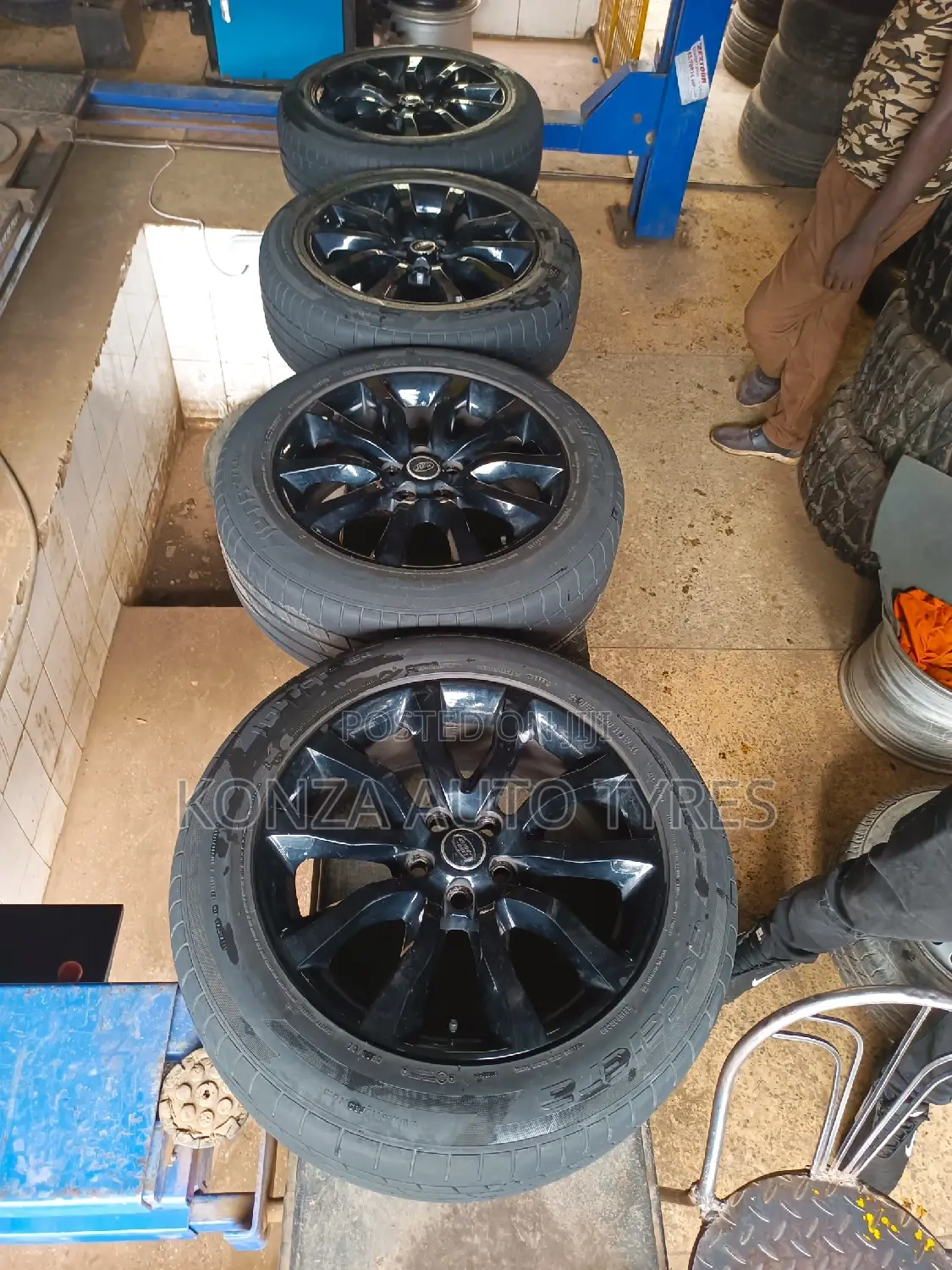 Range Rover Sport Rims Size 20