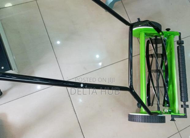 Top Classic Lawnmower - main view