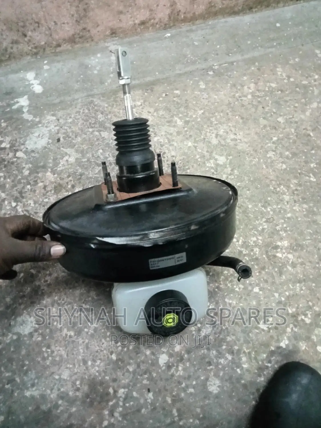 Booster 7l With Master Cylinder 