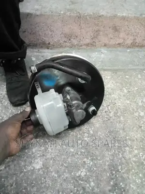 Booster and Master Cylinder 7l Hiace 