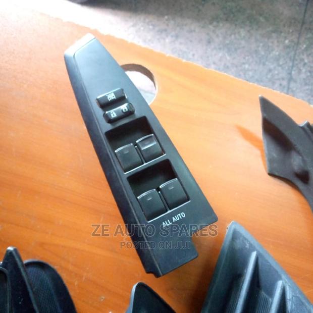 Axio 2013 Main Switch
