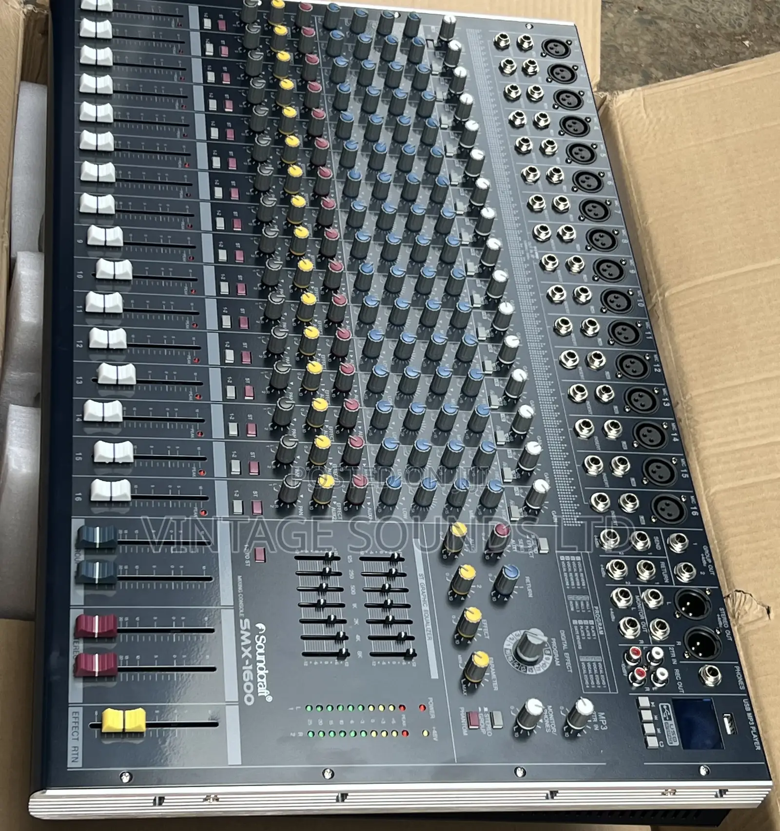 Soundcraft Smx1600,16 Channel Live Mixer