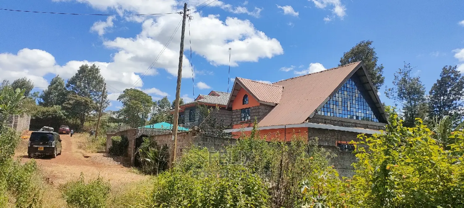 Nyeri/Gatitu Wamburi Drive 50/100