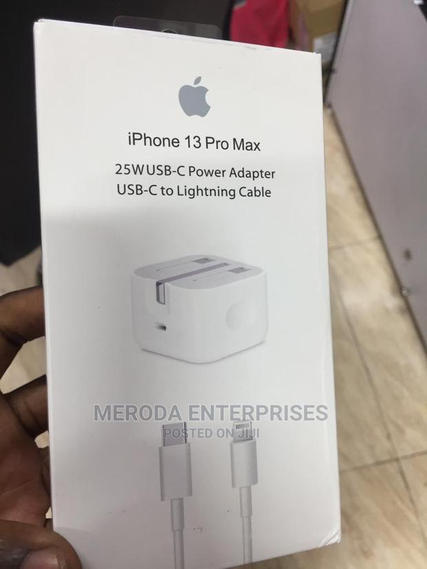 iPhone 11,12,13 Pro Max Original Charger - thumbnail 3