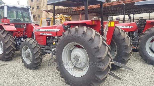 Massey. Ferguson - thumbnail 3