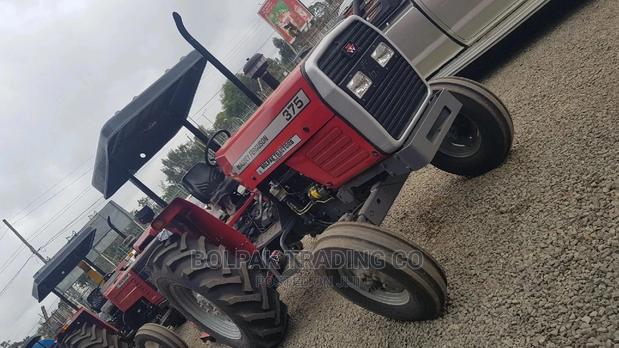 Massey/ Ferguson