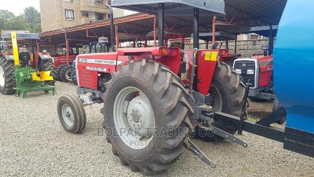 Massey . Ferguson - thumbnail 4