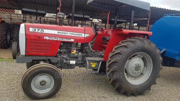 Massey / Ferguson - thumbnail 2