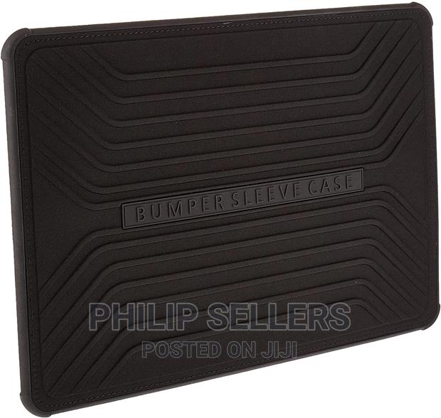 WIWU Voyage Bumper Sleeve Case for Macbook Pro