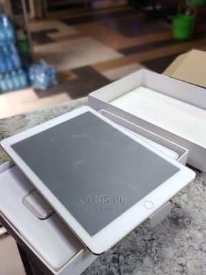 New Apple iPad Air 2 64 GB White - main view