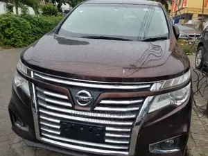 Nissan Elgrand 2015 Purple