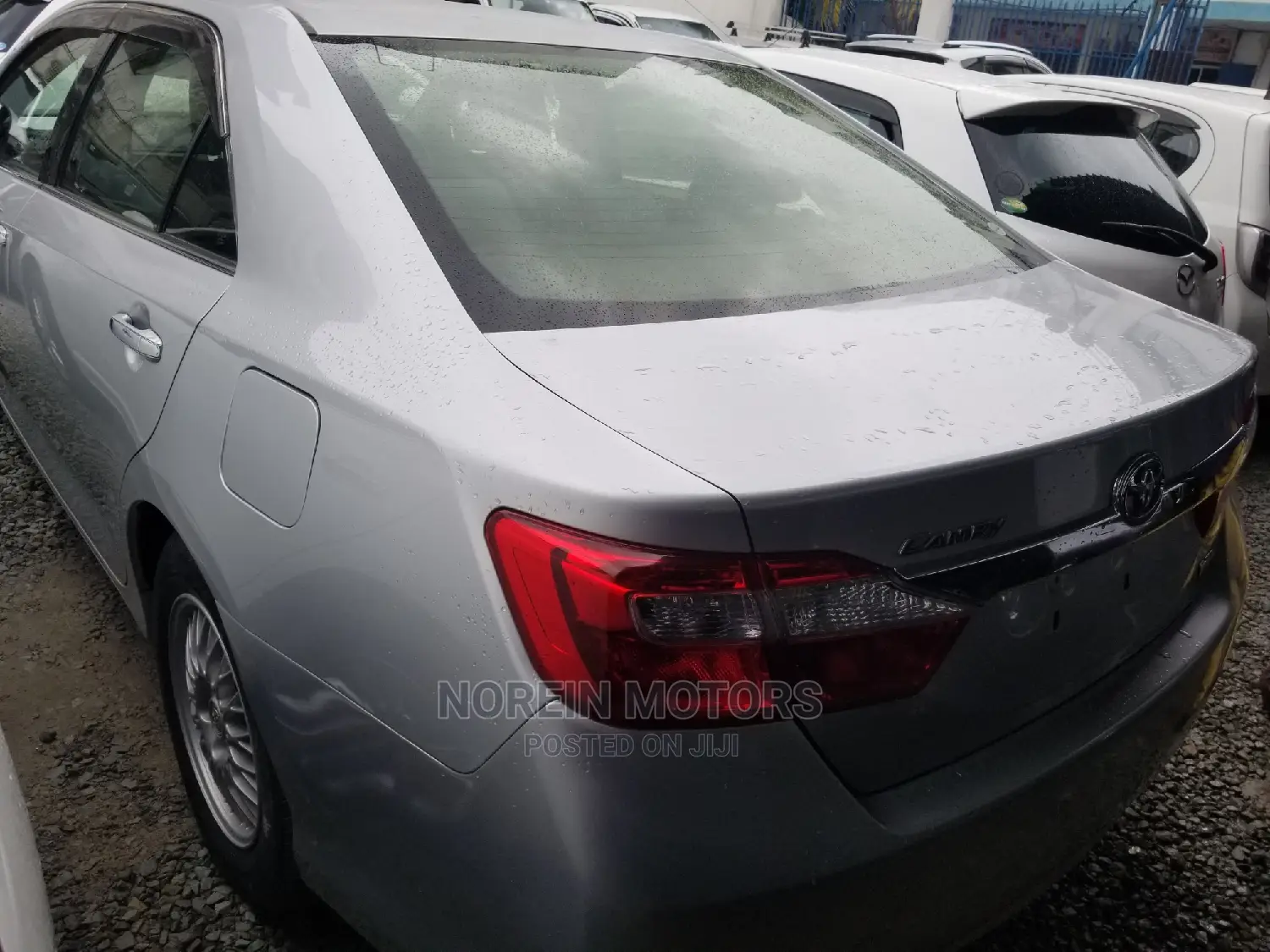 Toyota Camry 2015 Silver