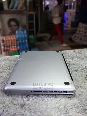 Laptop Apple MacBook Pro 2012 4GB Intel Core I5 HDD 500GB