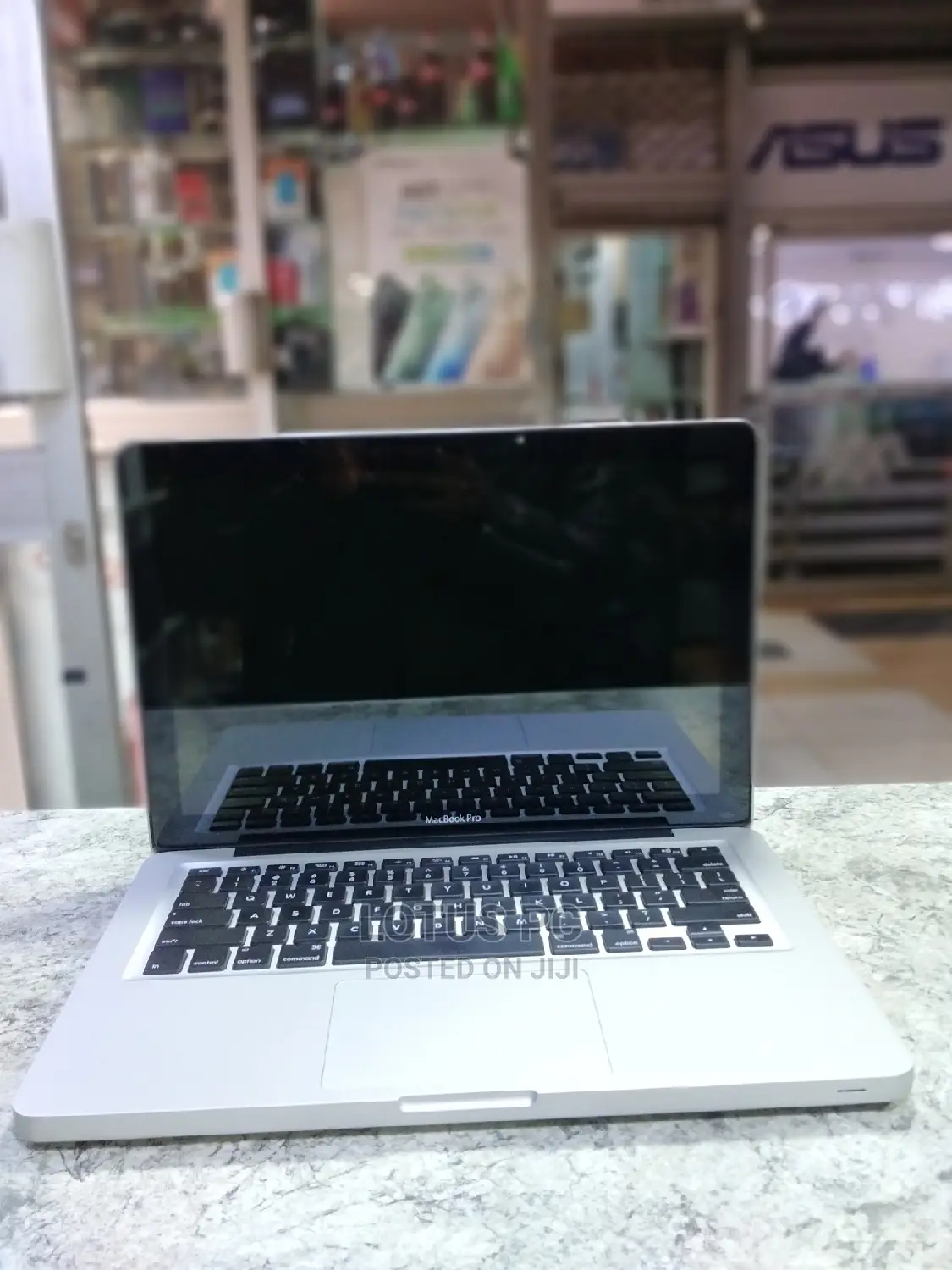 Laptop Apple MacBook Pro 4GB Intel Core I5 HDD 500GB