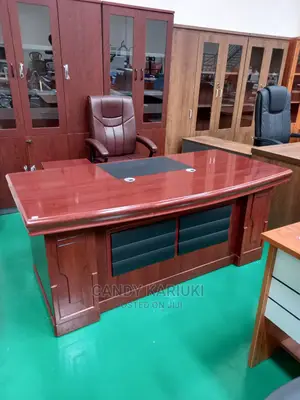 1.6m Executive Office Desk