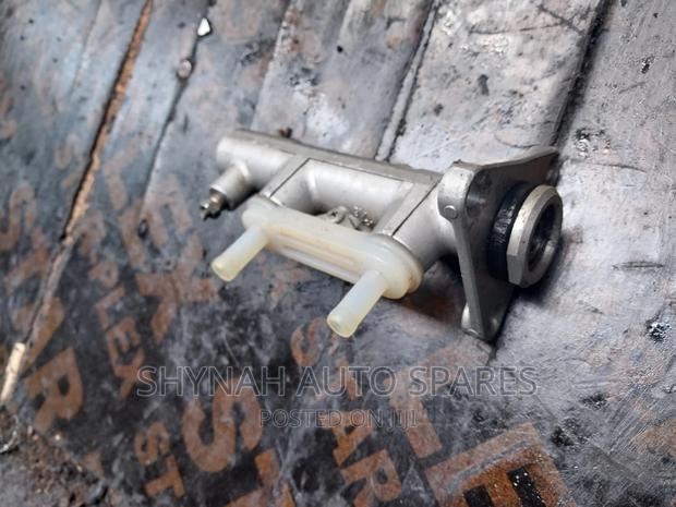 Brake Master Cylinder Toyota Nadia - main view