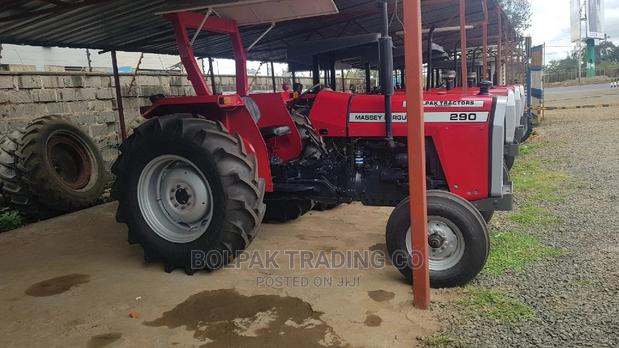 Massey/ Ferguson - thumbnail 3