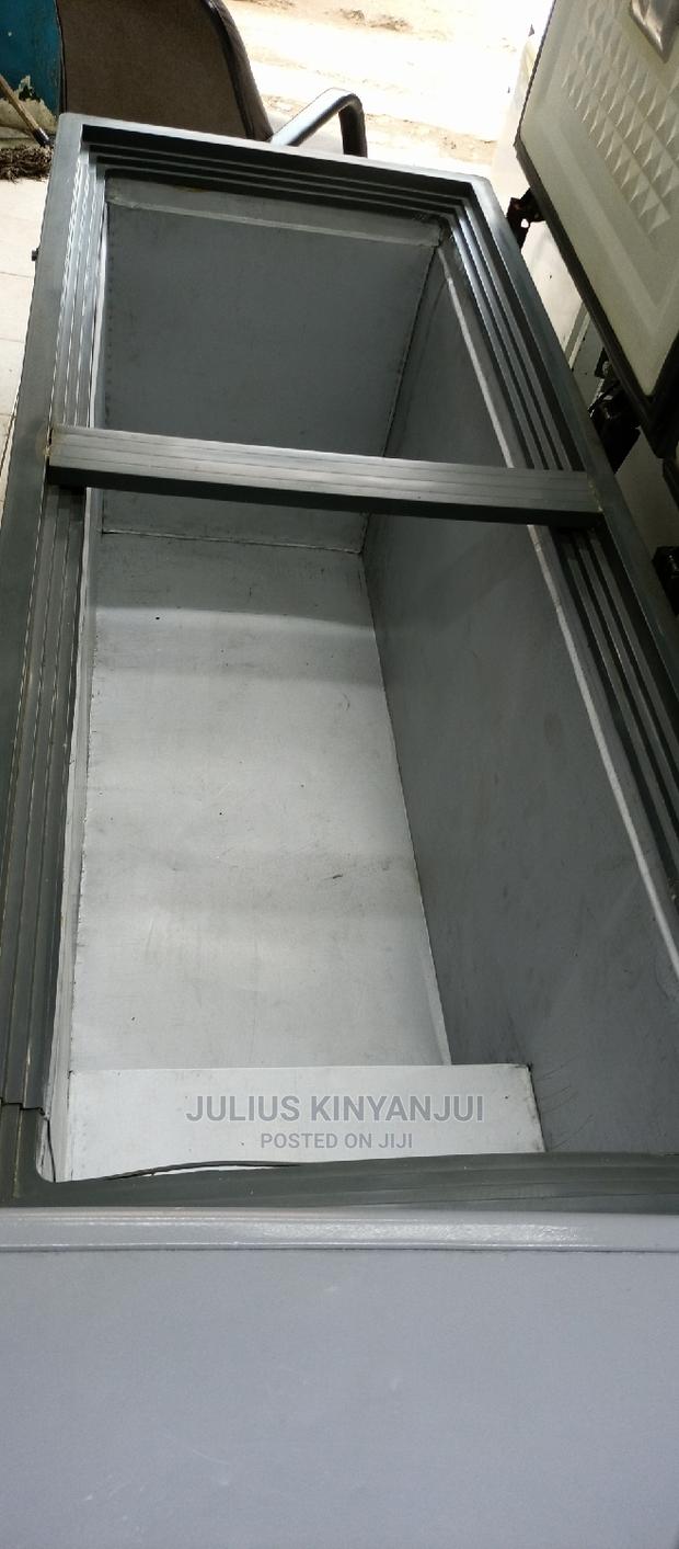 Double Door Freezer - thumbnail 4