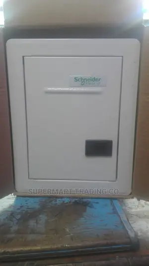 Scheneider Consumer Unit 4 Way