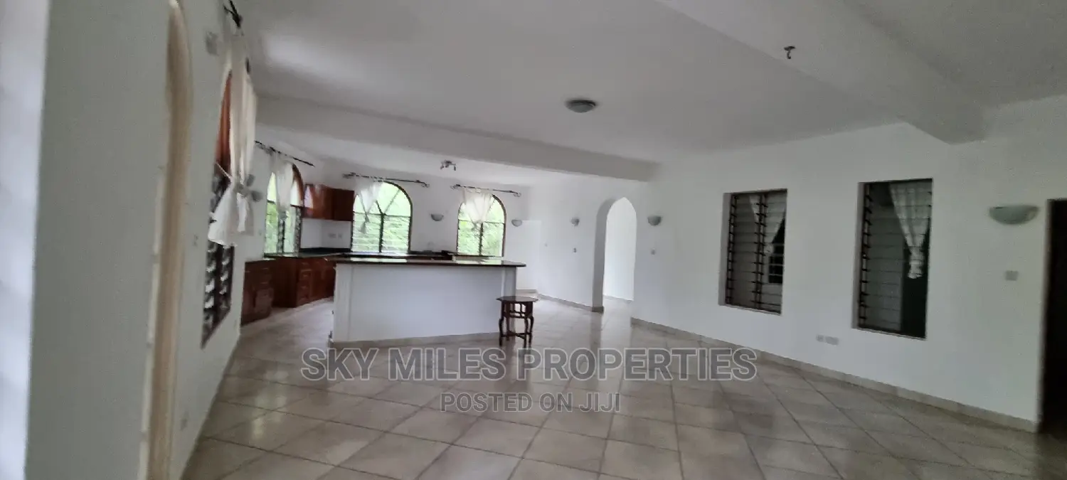 3bdrm Apartment in La-Marina, Mtwapa for rent