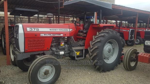 Massey Ferguson_ Mf375 - main view