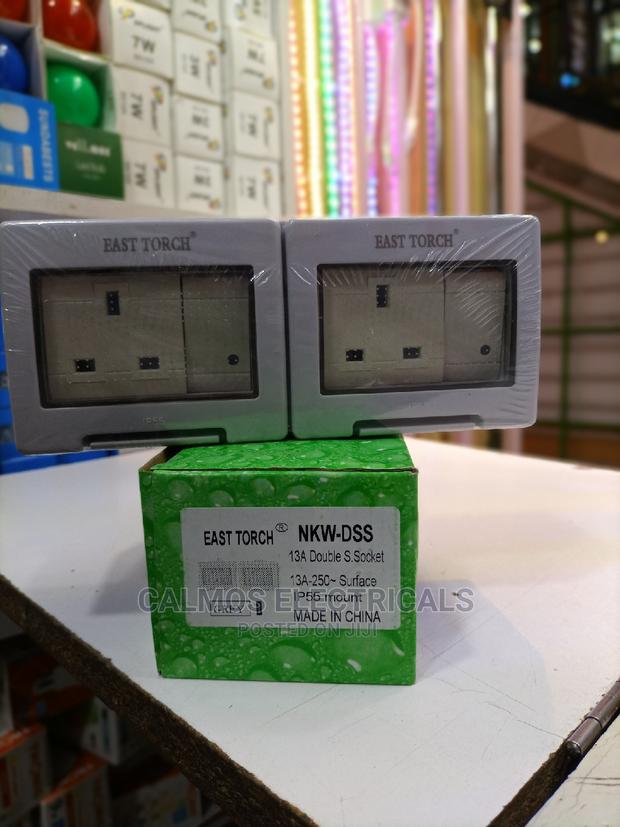 Weather Proof Twin Sockets - thumbnail 3