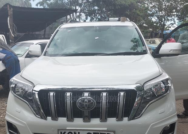 Prado 150 Front Windscreen - thumbnail 3