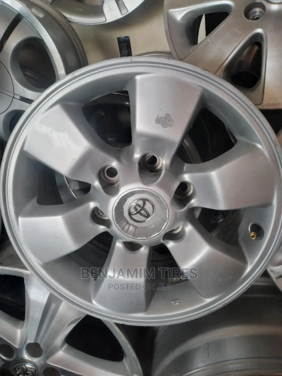 Original Rims Sizes 16 Inch 6 Holes for Many Different Cars