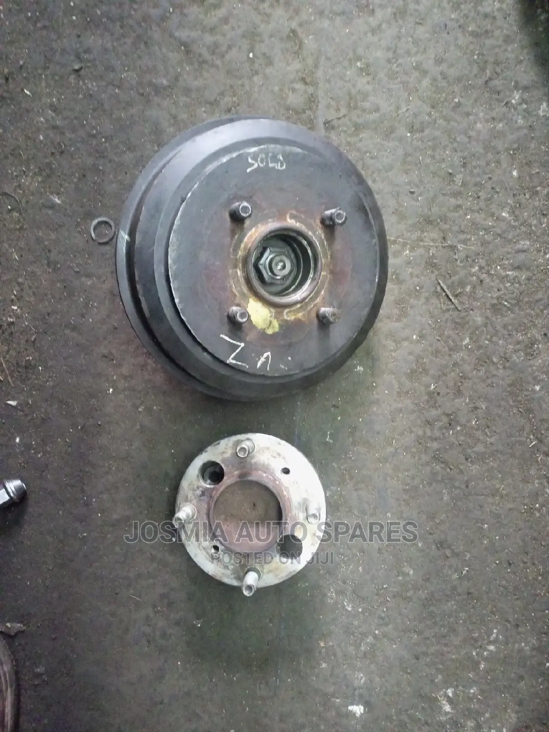 Mazda Demio Rear Hub
