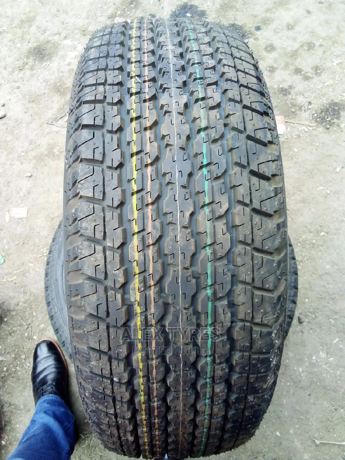 265/60r18 H/T Bridgestone Tyres Made in Japan