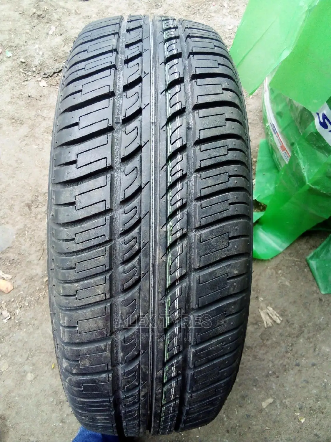 205/65r15 Kenda Klever Tyres Made in China