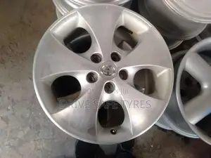 17 Inch Toyota Rims Set (Japan)