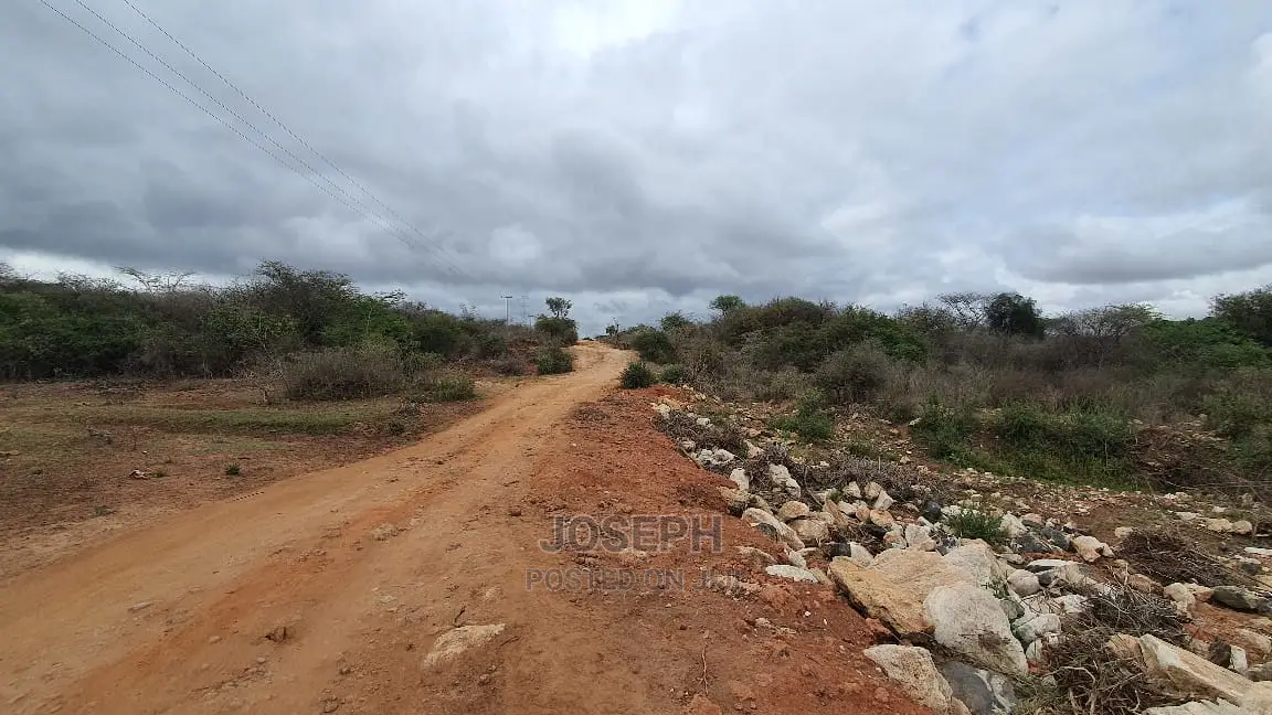 Bisil 247acres With 2.8km Namanga-Nairobi Road Frontage