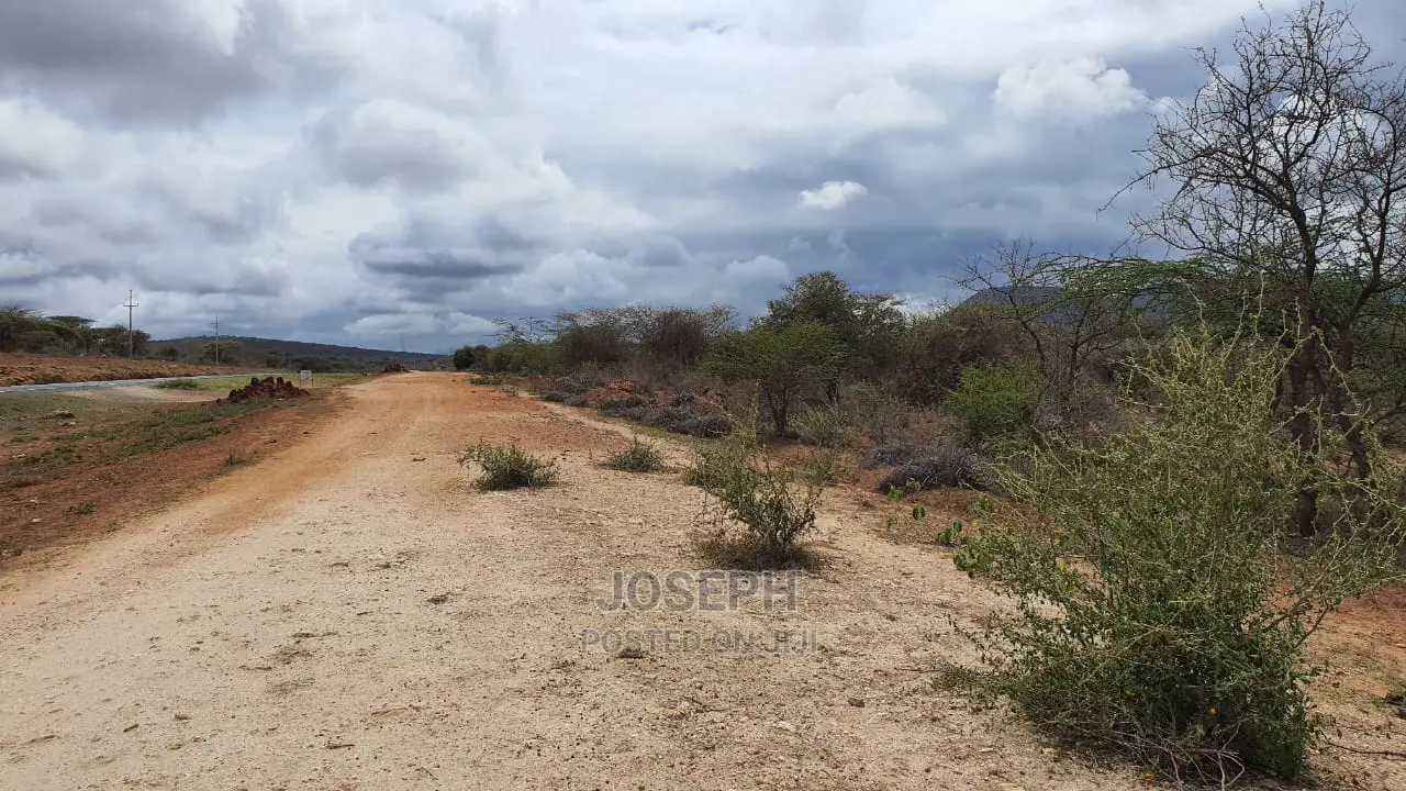 Bisil 247acres With 2.8km Namanga-Nairobi Road Frontage