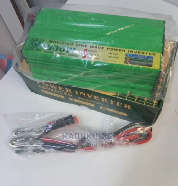 600 to 1200 WATTS POWER INVERTER