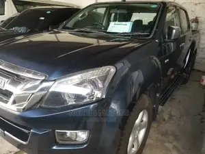 Isuzu D-Max 2015 Blue