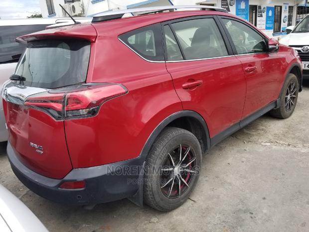 Toyota RAV4 2015 Red - thumbnail 8