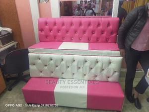 Pedi/ Manicure Bench - main view