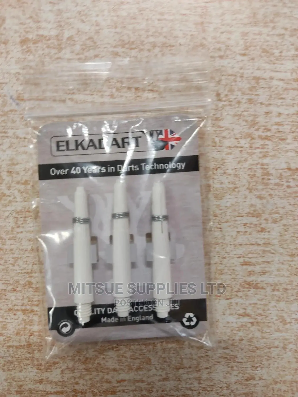 Set of 9 Elkadarts Ivory Shaft White Shot