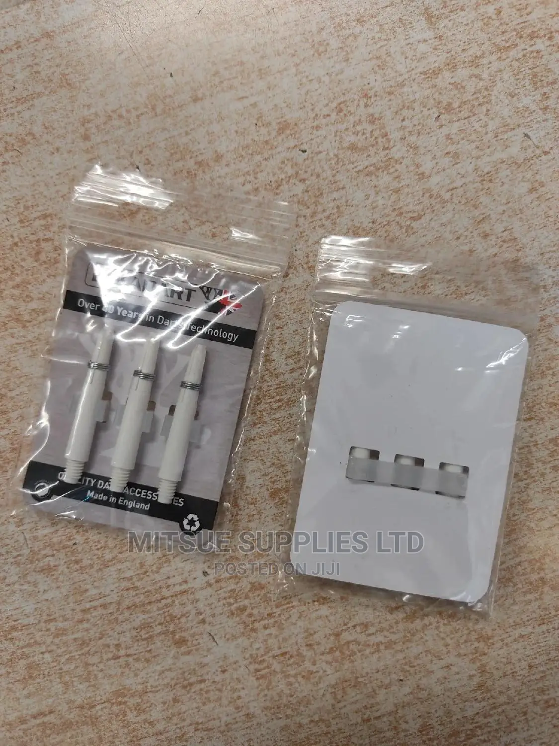 Set of 9 Elkadarts Ivory Shaft White Shot