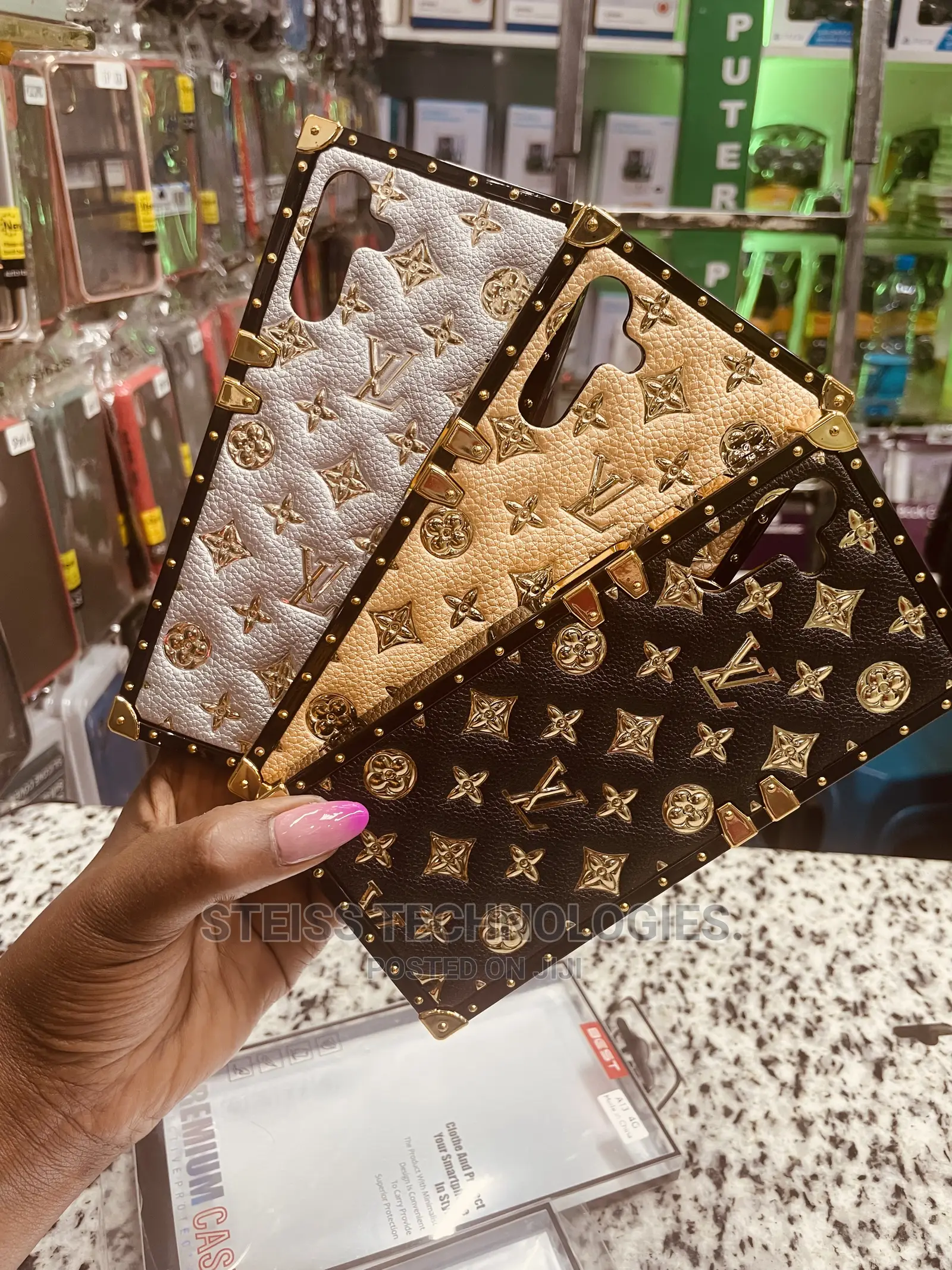 A13 Lv Fancy Cases.