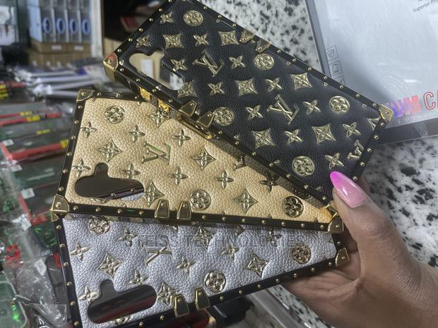A13 Lv Fancy Cases.