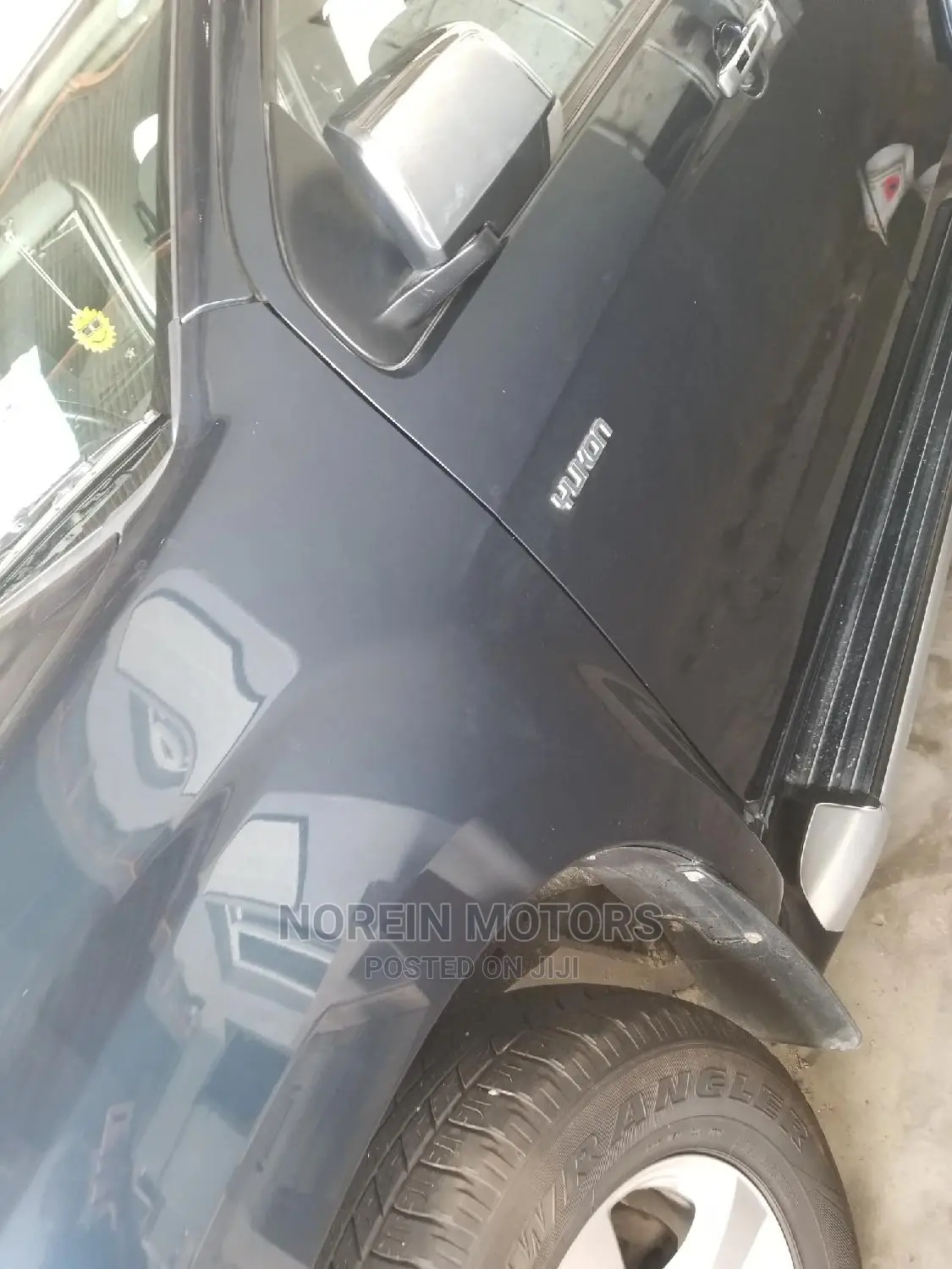 Isuzu D-Max 2015 Blue