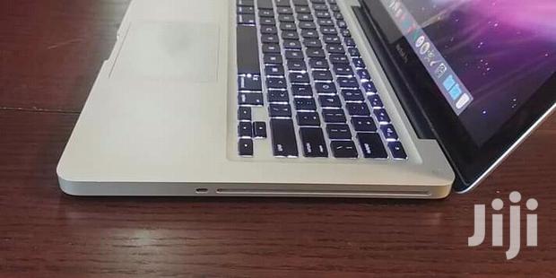 Laptop Apple MacBook Pro 4GB Intel Core i5 HDD 500GB - thumbnail 2